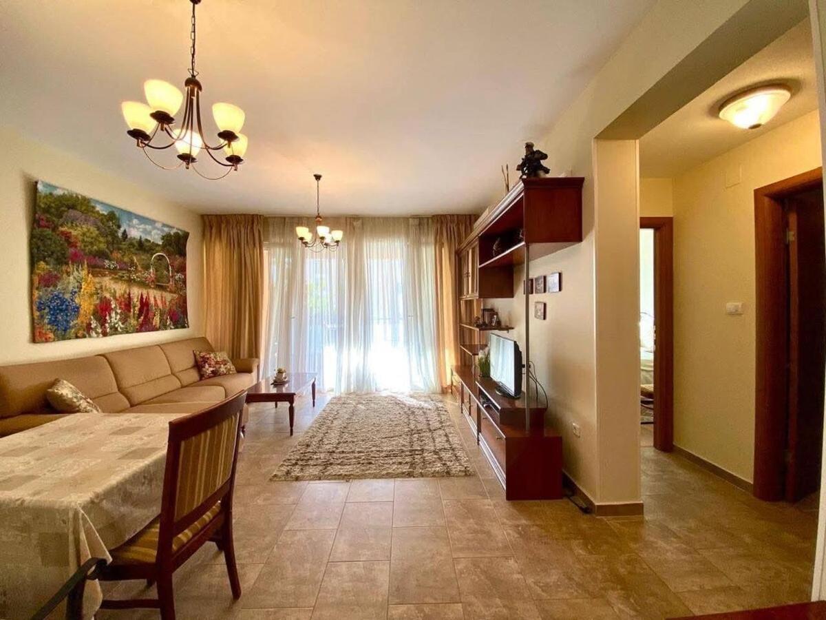 Orhid Apartment Becici One Budva Exteriör bild